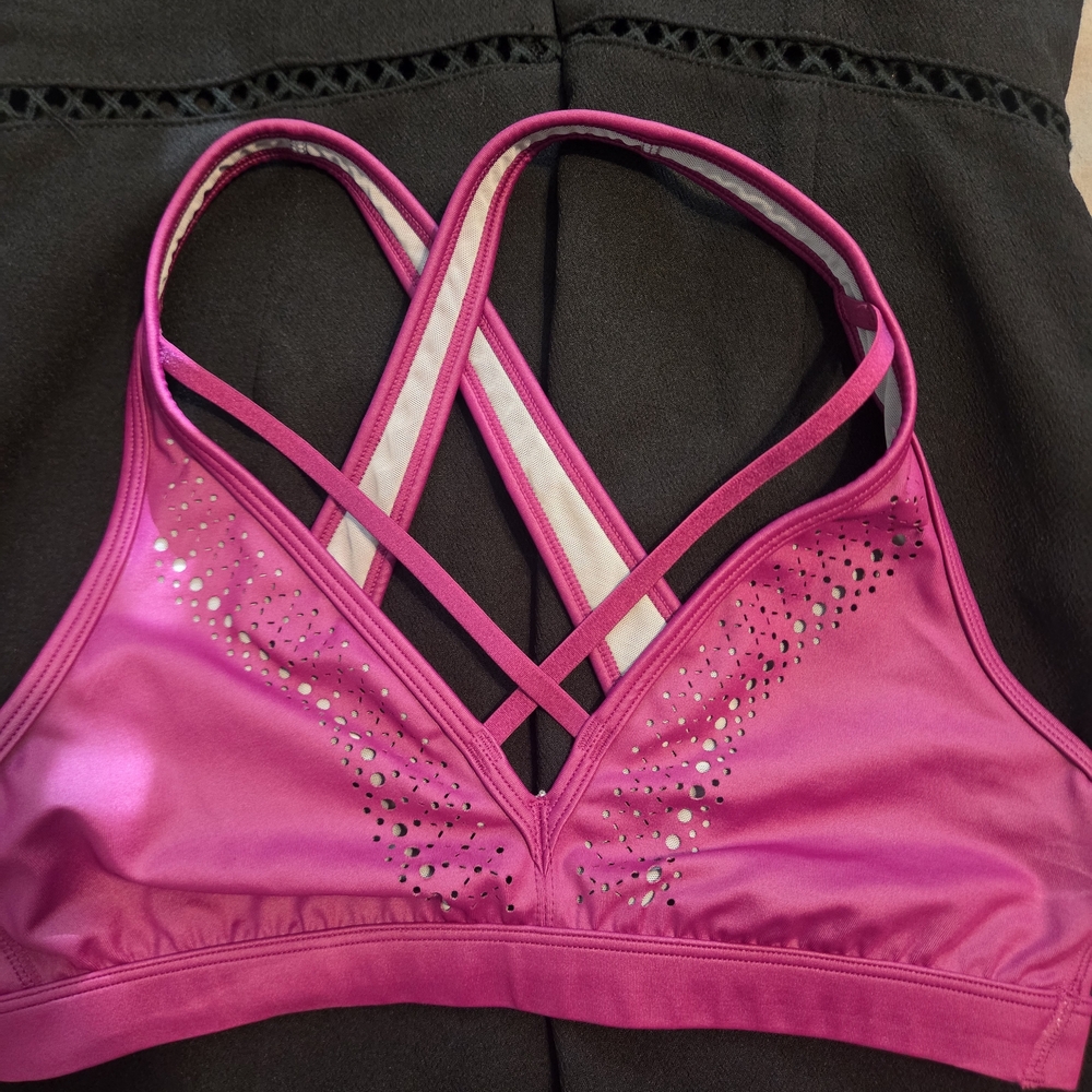 Deep Pink/maroon Strappy Sports Bra